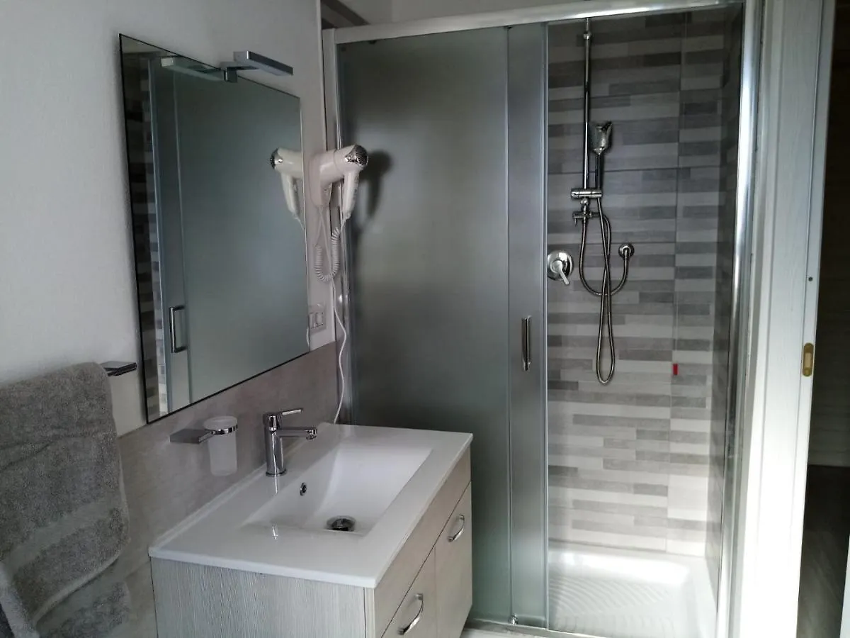 Bed & Breakfast Affittacamere Alisso Olbia Italy